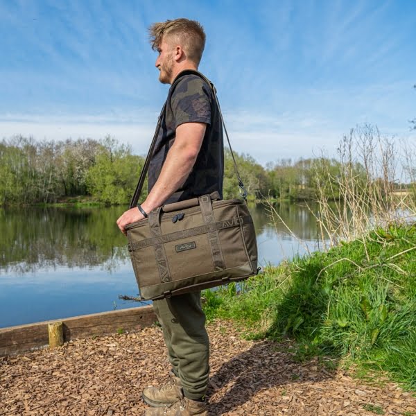 AVID-CARRYALL-STANDARD-3