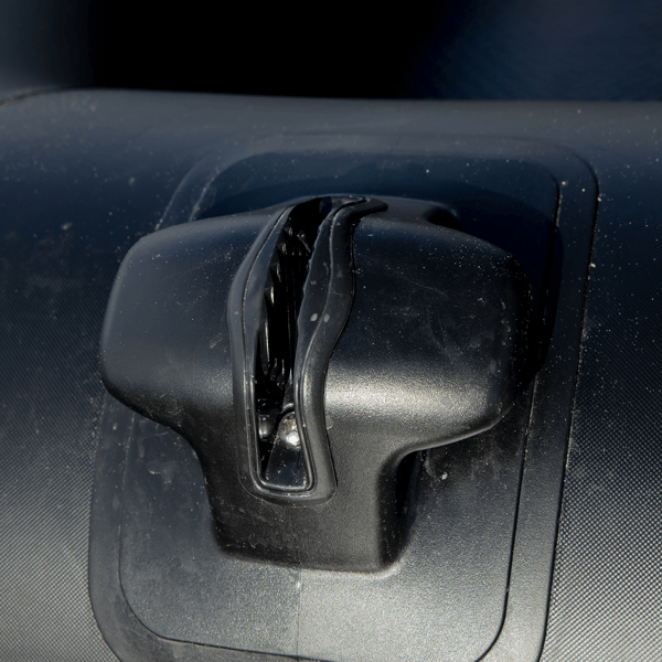 CARPSPIRIT-BLACK-BOAT-270-1 CARPSPIRIT-BLACK-BOAT-270-1