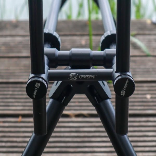 CARPSPIRIT-BLAX-ROD-POD-1