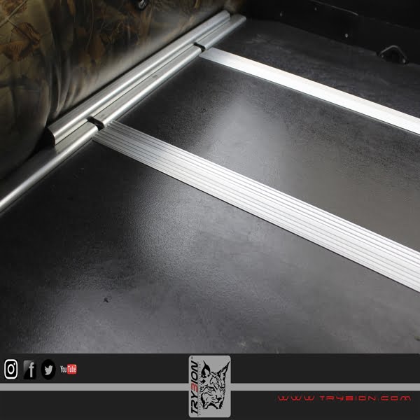 TRYBION-BARCA-VERDE-2