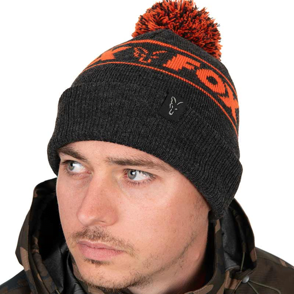 FOX BOBBLE HAT ORANGE 1