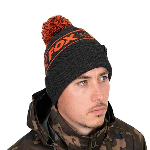 FOX BOBBLE HAT ORANGE 3