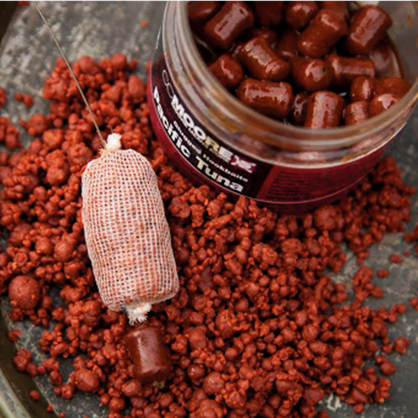 CC MOORE PACIFIC GLUGGED 1