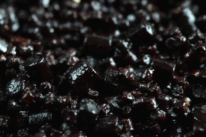 STICKY BLOODWORM PELLET 1