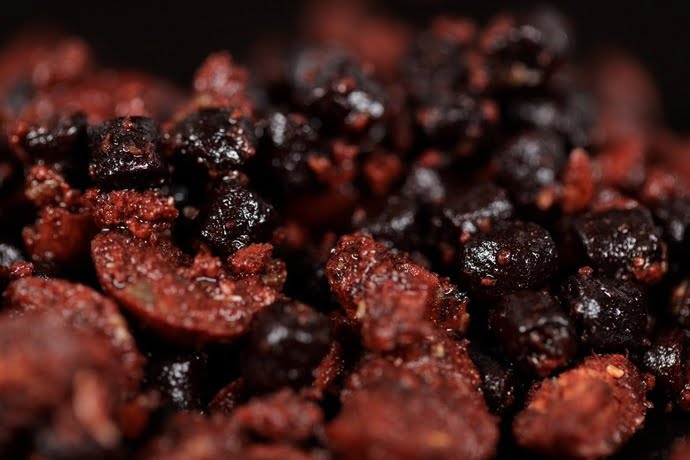 STICKY BLOODWORM PELLET 2