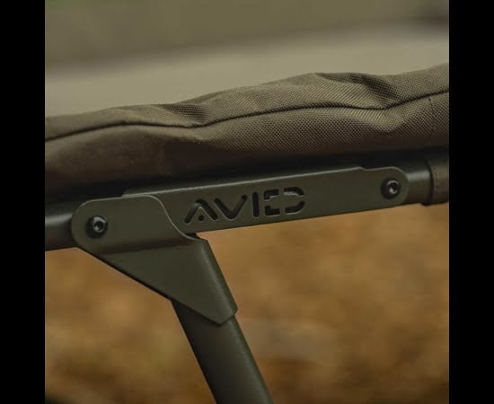 AVID CARP REVOLVE BED 5
