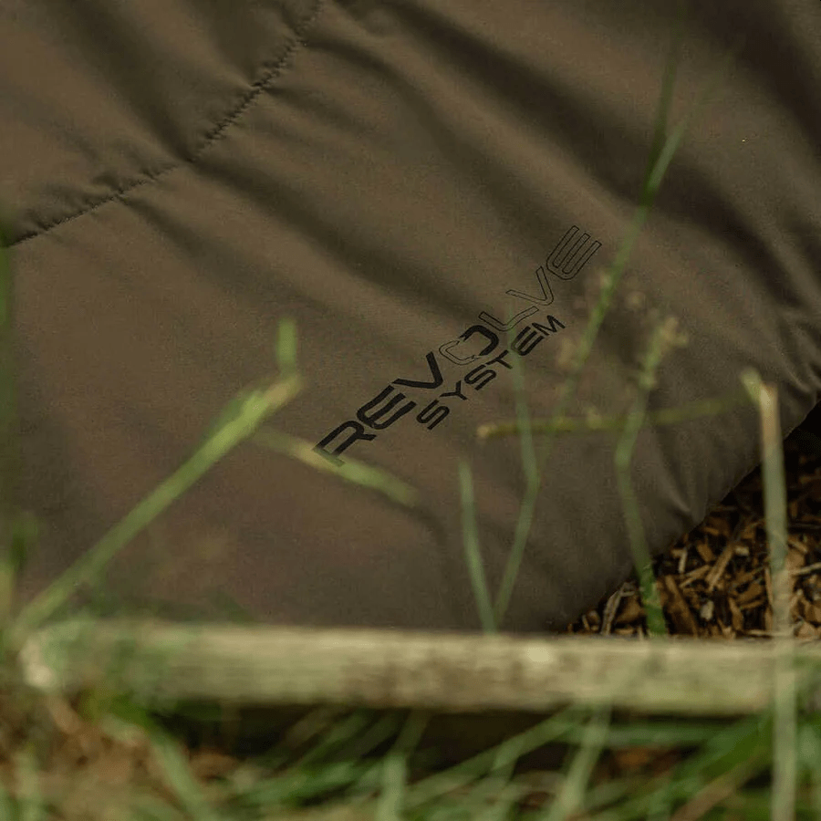 AVID CARP REVOLVE SYSTEM 8