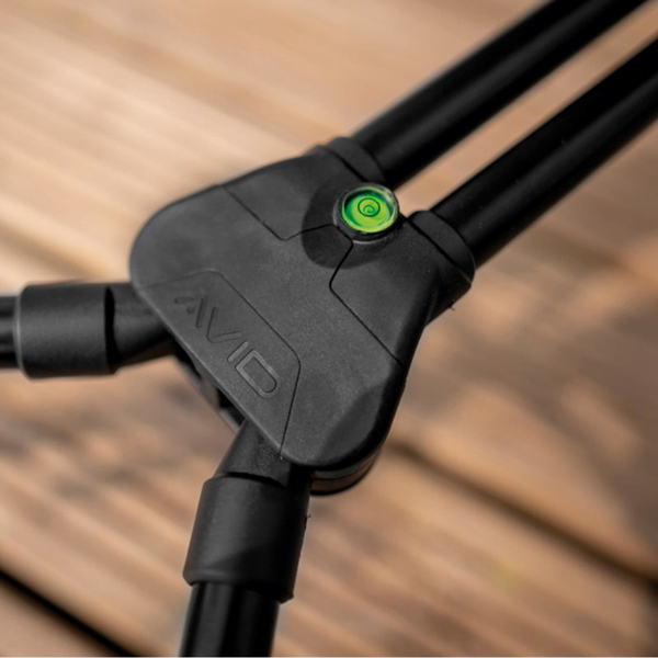 AVID CARP LOK DOWN COMPACT POD.4