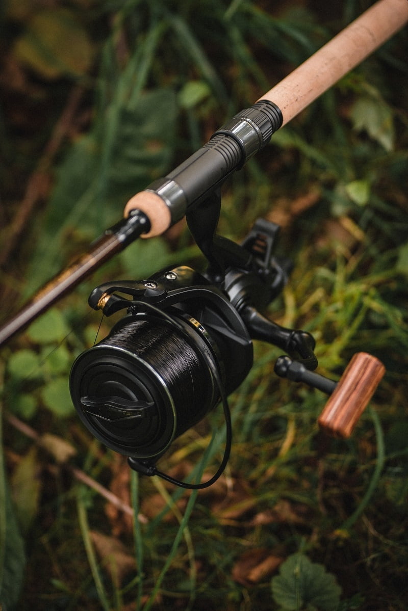 GIANTS CARRETE DELUXE FS 9000 3