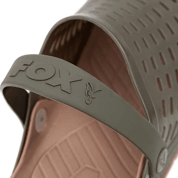 FOX CLOGS 4 Fox Khaki Clogs