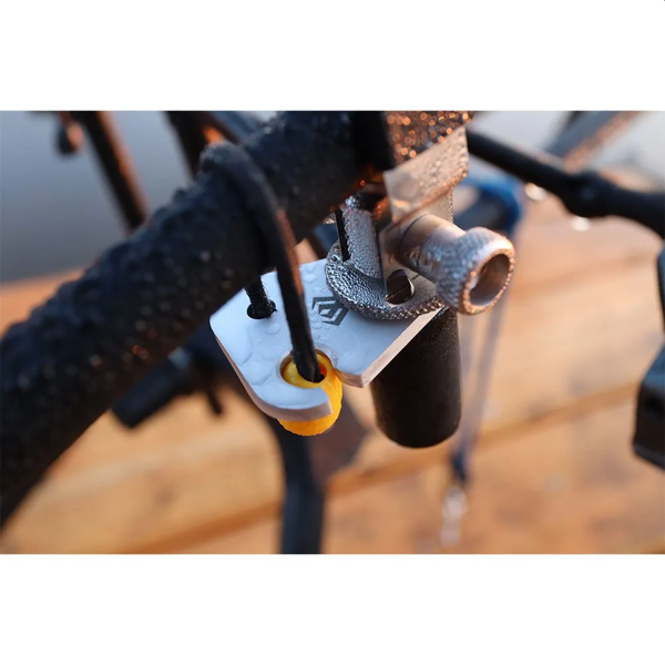 MIKADO ALUMNUM ROD LOCK 1