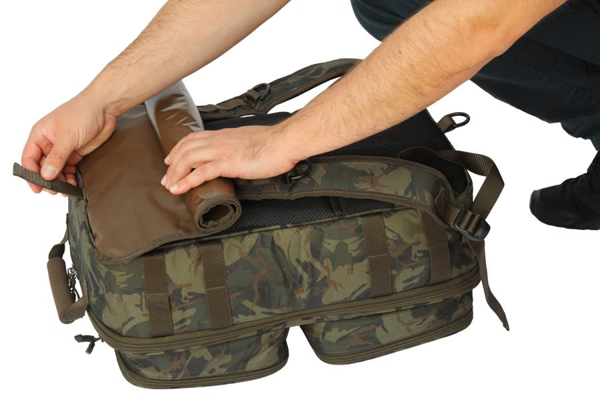 Giants Fishing Compact Rucksack