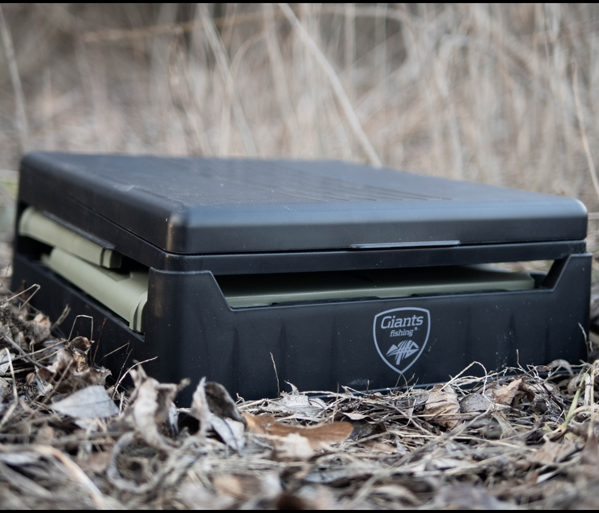 Giants Fishing Toilet Compact