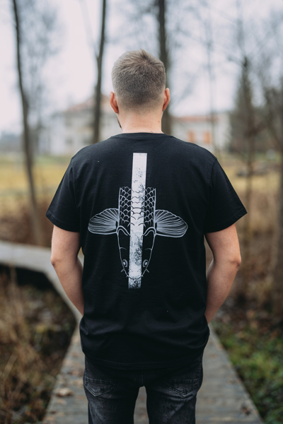 Giants Fishing Camiseta Negra Cabeza Carpa